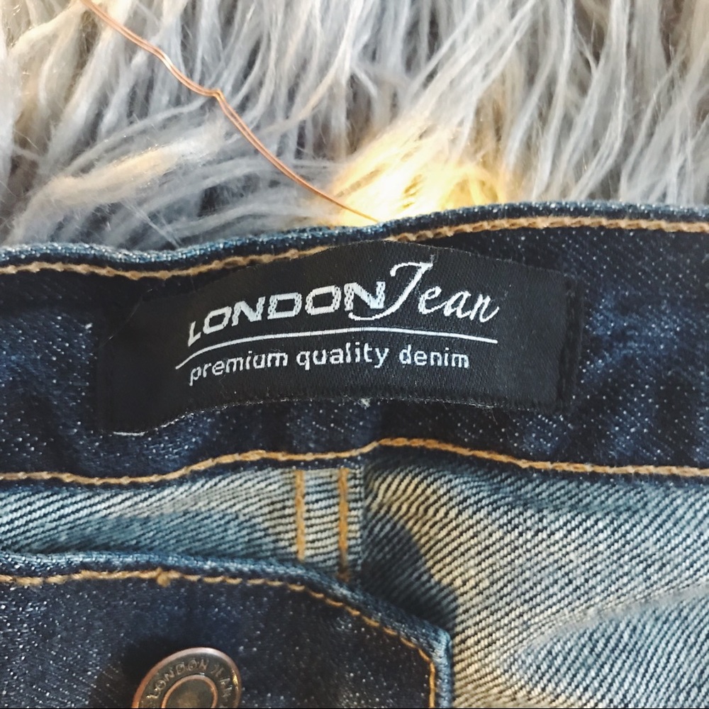 Y2K LONDONJEAN Wide Leg Denim | Size 2 - Picture 6 of 7
